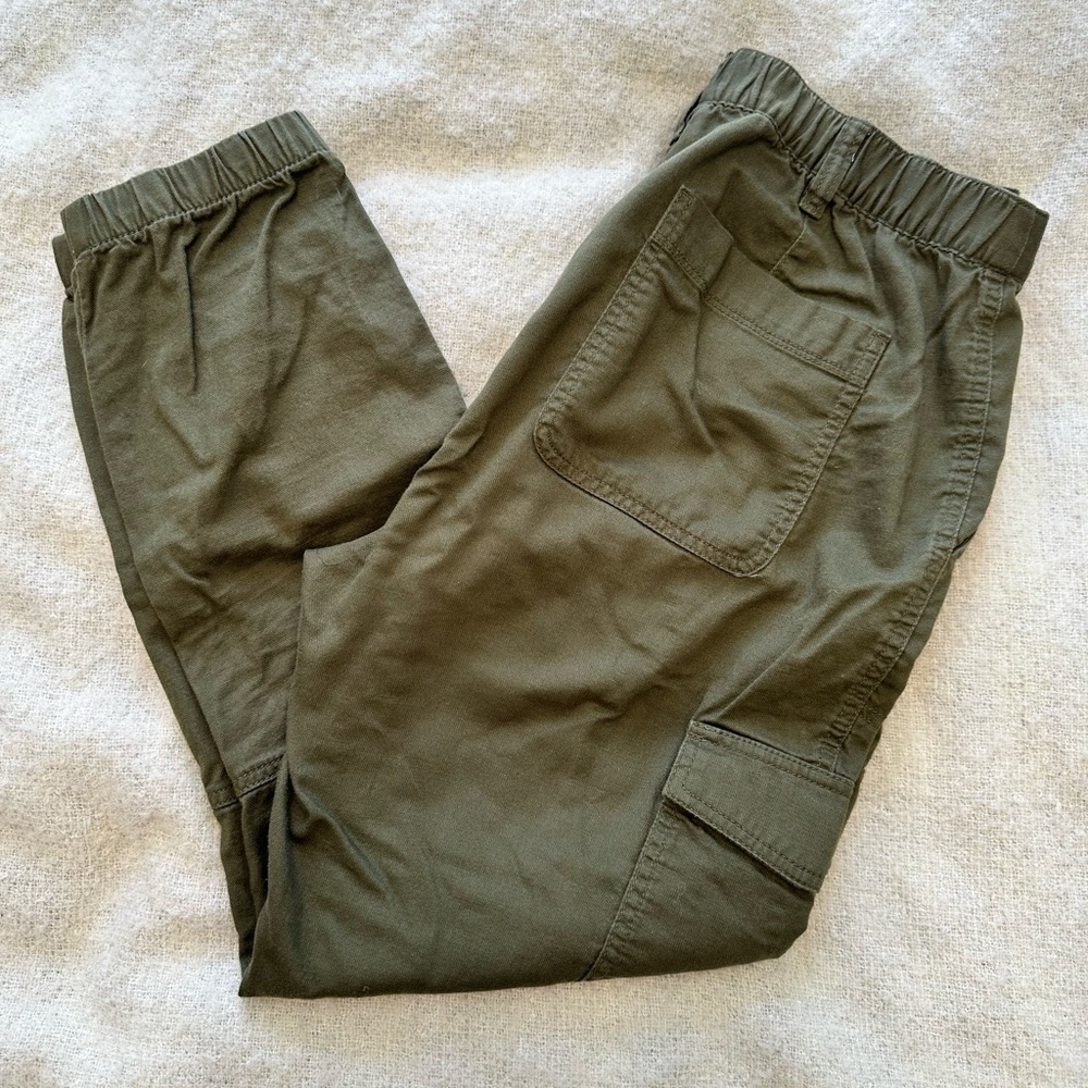 GAP Women’s Olive Green Girlfriend Jogger Cargo Pants
